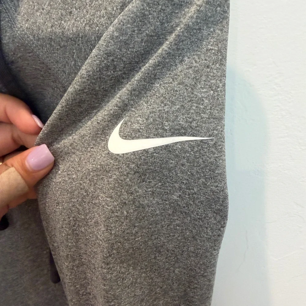 Nike Pro Dri-FIT Womens Gray Funnel Neck Long Sleeve Training Top Thumbholes S